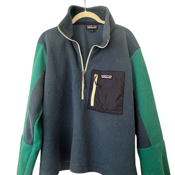 Patagonia Women Zip-Up Sweater in Blue and Green - Picture 1 of 1